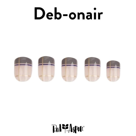 Red Aspen Deb Onair Short Square Nail Dashes Fake Press On Nails Manicure NIB - Picture 5 of 6